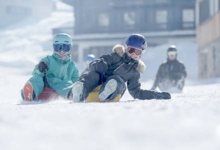 Rodelspaß für Kinder Hotel Gorfion