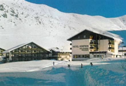Historisches Foto Hotel Gorfion im Schnee
